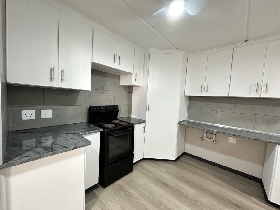 3 Bedroom Property for Sale in Twee Kuilen Western Cape